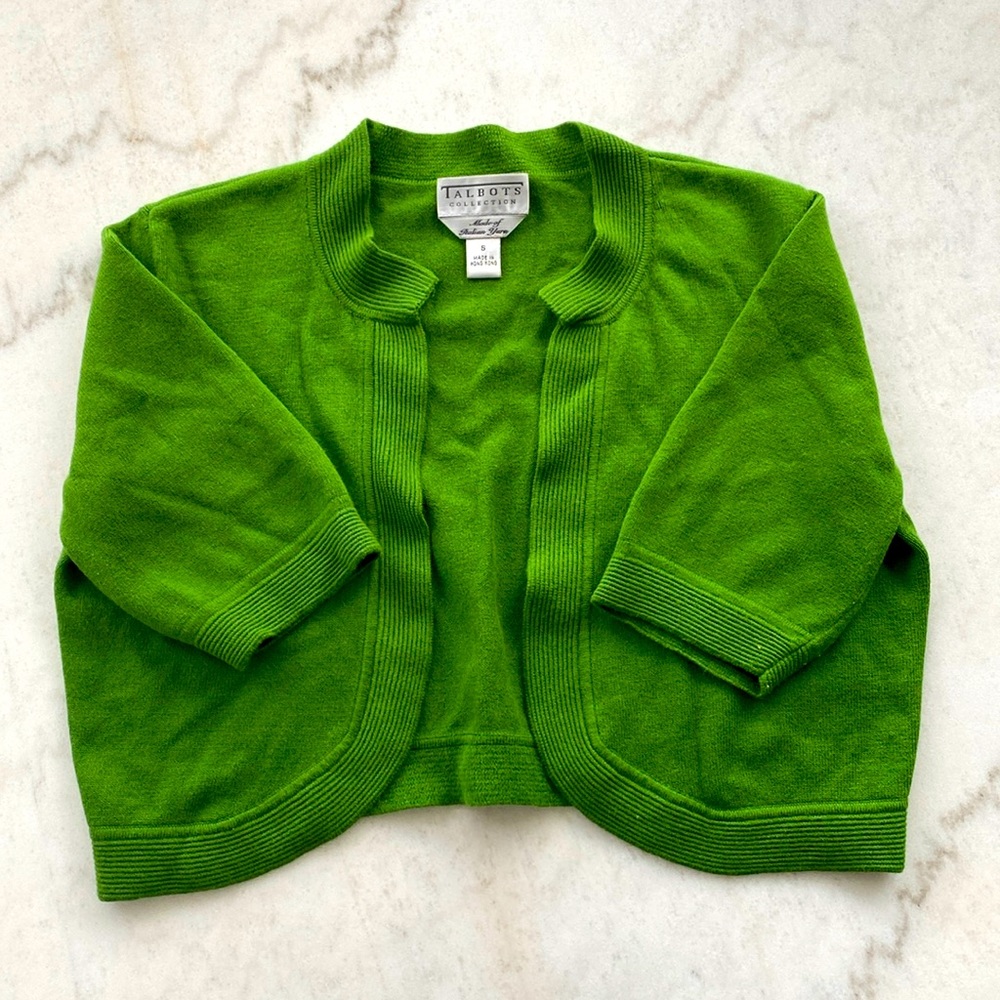 Beautiful green cropped cardi